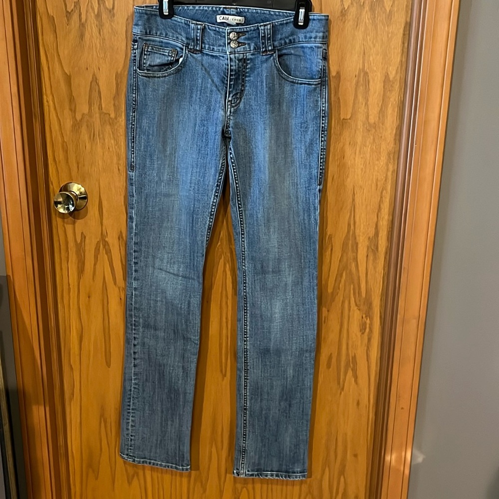 CLEAR OUT SALE: $10. CAbi Straight Leg Jeans #347 size 6